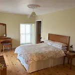 5 Bank House Дом отдыха