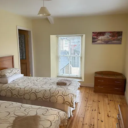 Holiday home 5 Bank House Schull